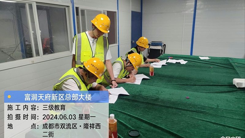 针对成人高考备考的难度，以下是一些有效的复习方法：